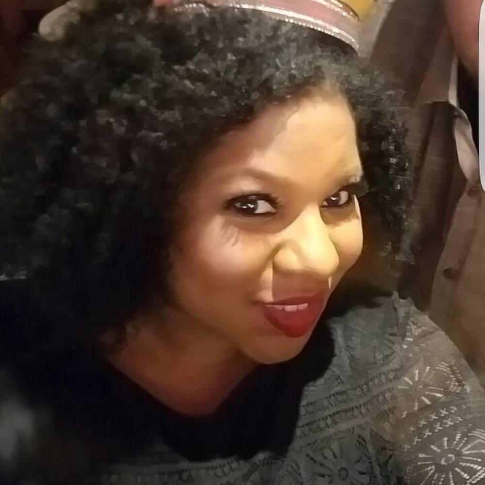 Meet your Posher, Andrea